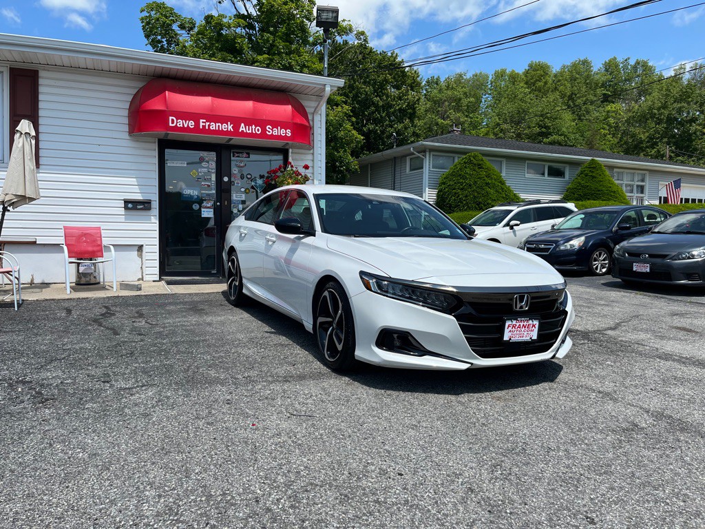 2022 Honda Accord Image 2