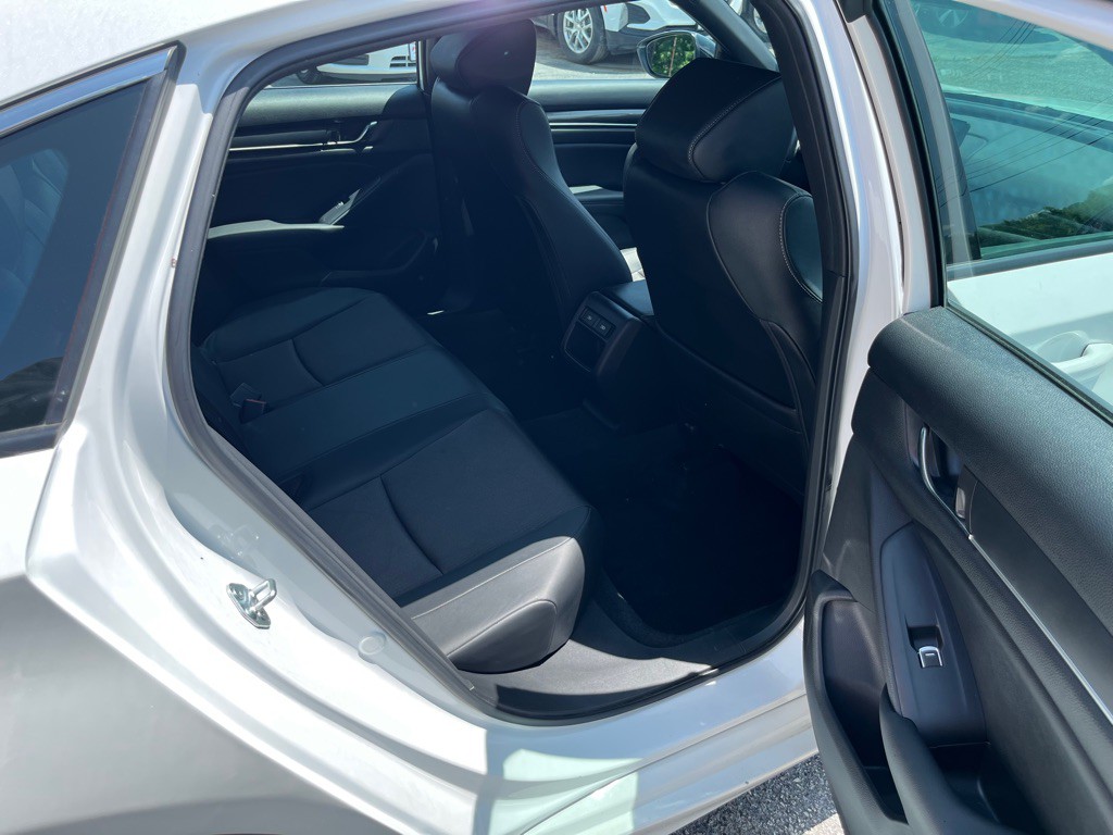 2022 Honda Accord Image 10
