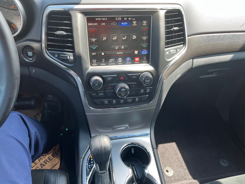 2017 Jeep Grand Cherokee Image 15