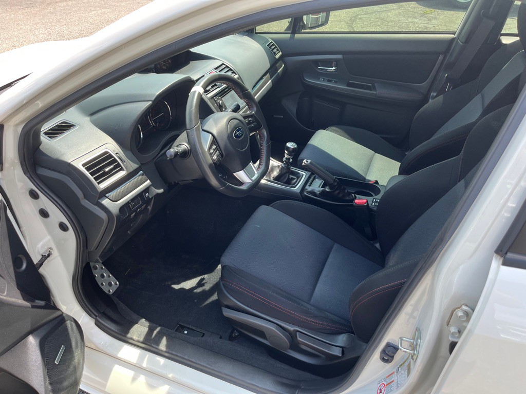 2015 Subaru WRX Image 8