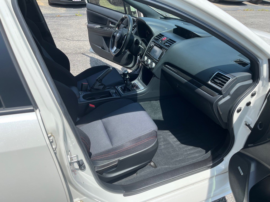 2015 Subaru WRX Image 11