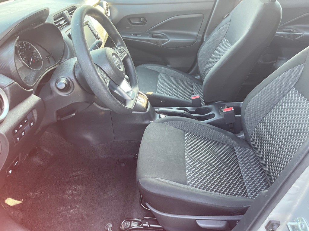 2020 Nissan Versa Image 10