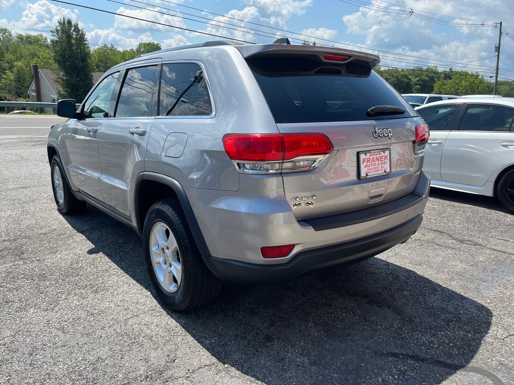2015 Jeep Grand Cherokee Image 9