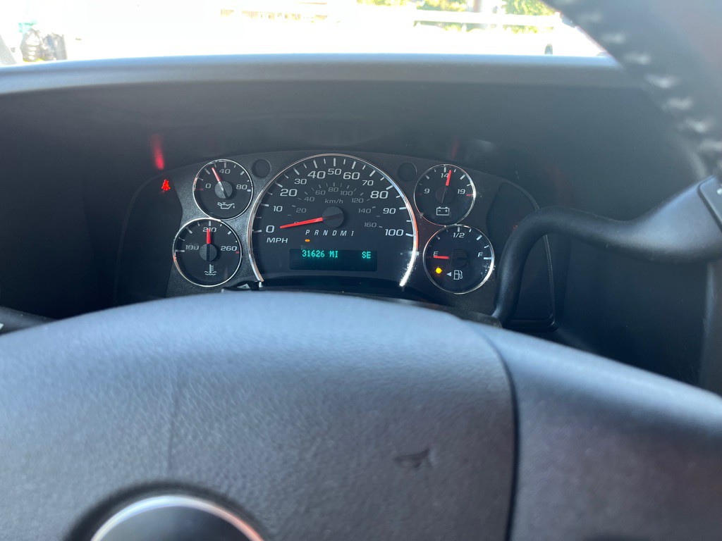 2020 GMC Savana Image 13