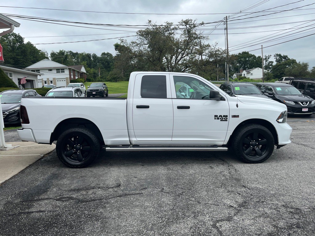 2019 RAM 1500 Image 4