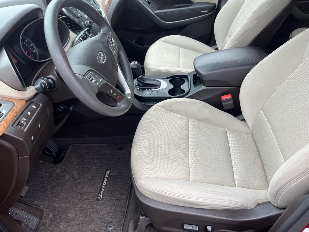2016 Hyundai Santa Fe Sport Image 11