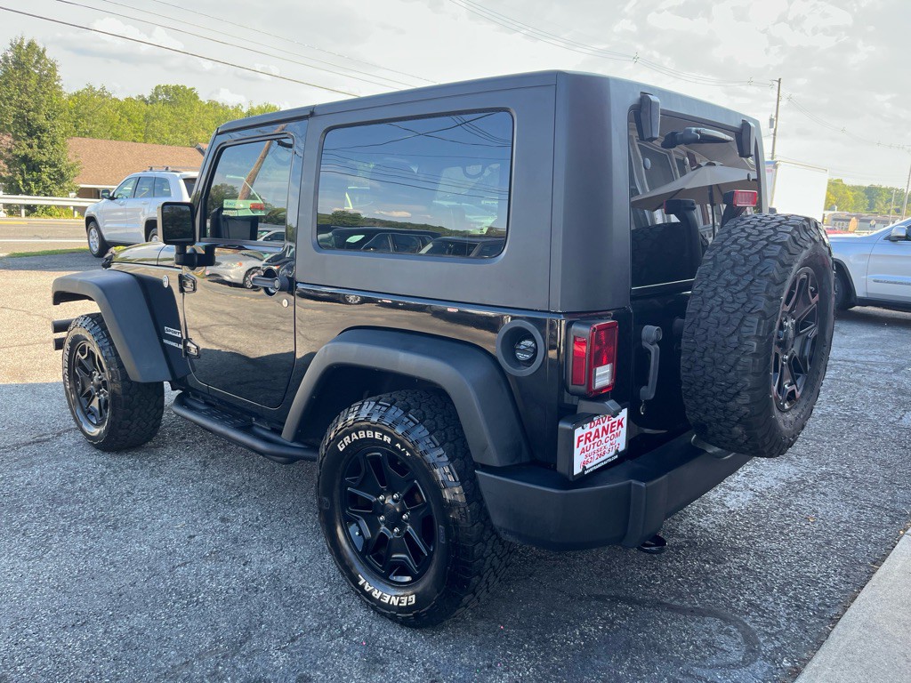 2017 Jeep Wrangler Image 9