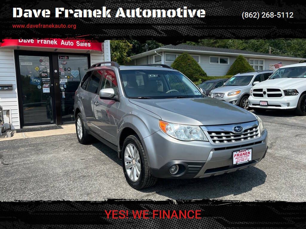 2011 Subaru Forester Image 1