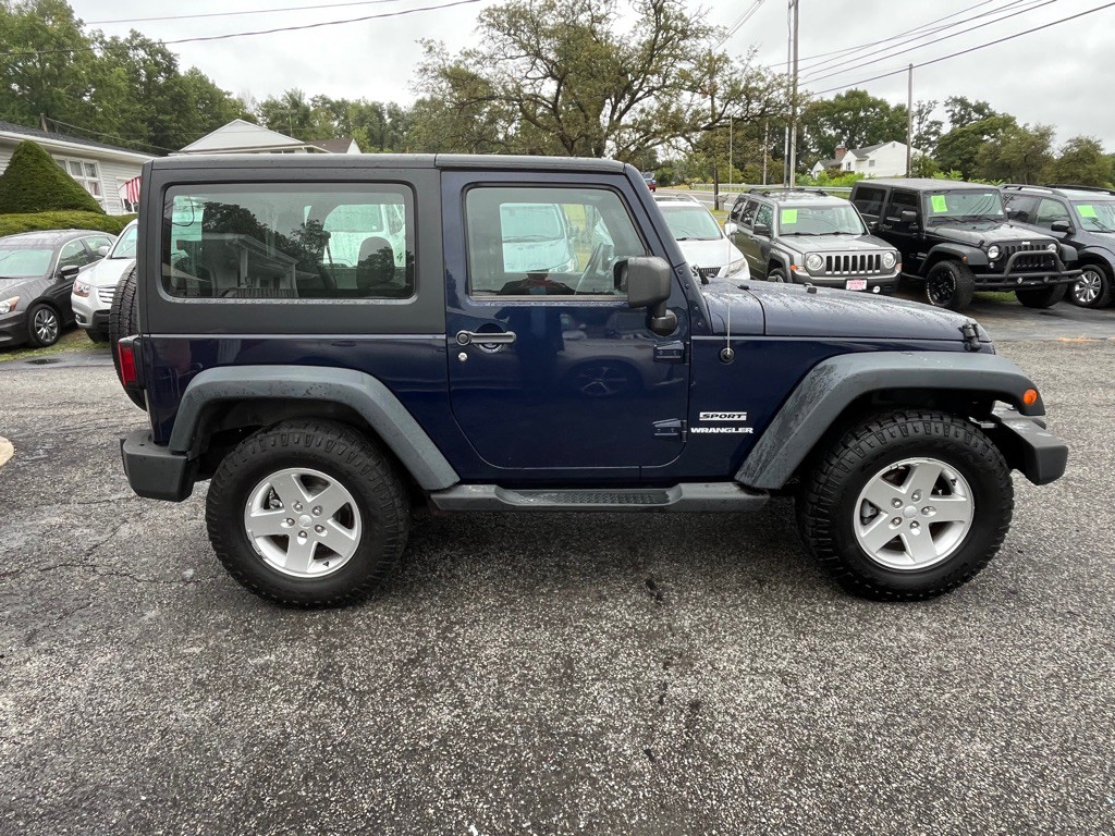 2013 Jeep Wrangler Image 5