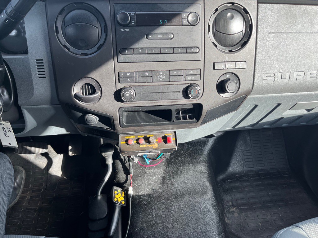 2015 Ford F-250 Image 11
