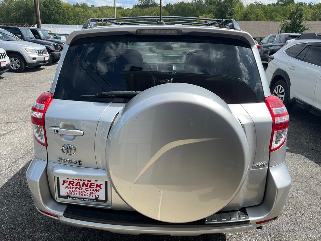 2012 Toyota Rav4 Image 7