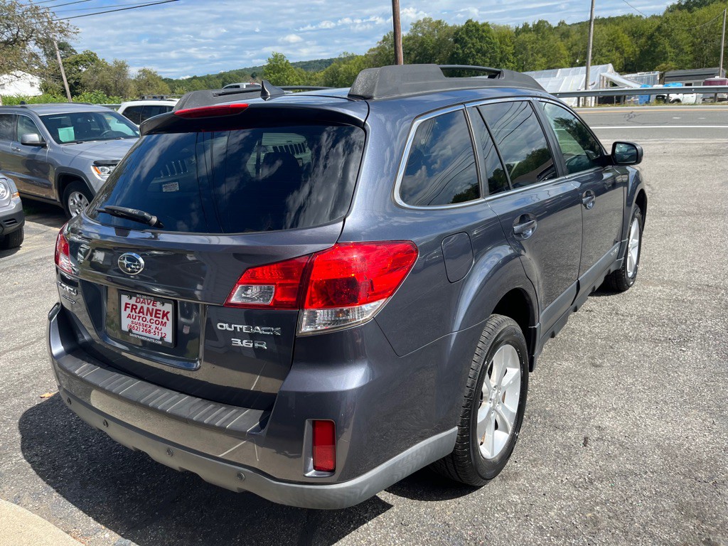 2014 Subaru Outback Image 6