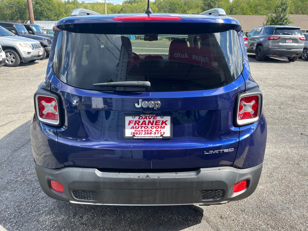 2016 Jeep Renegade Image 8