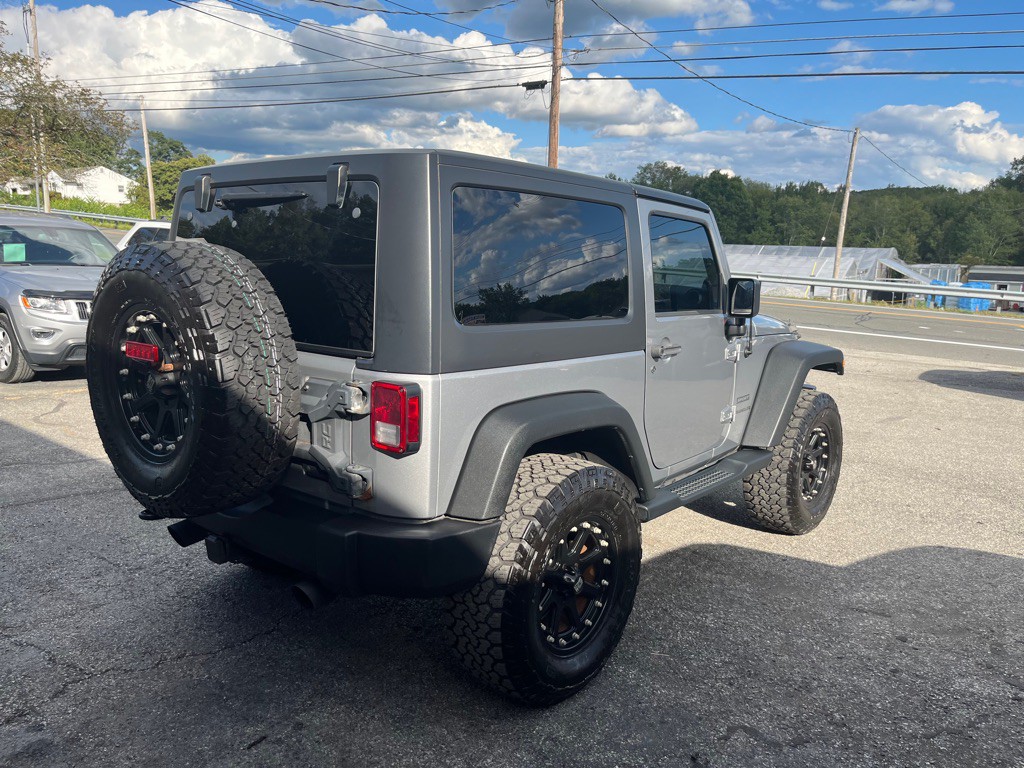 2014 Jeep Wrangler Image 3