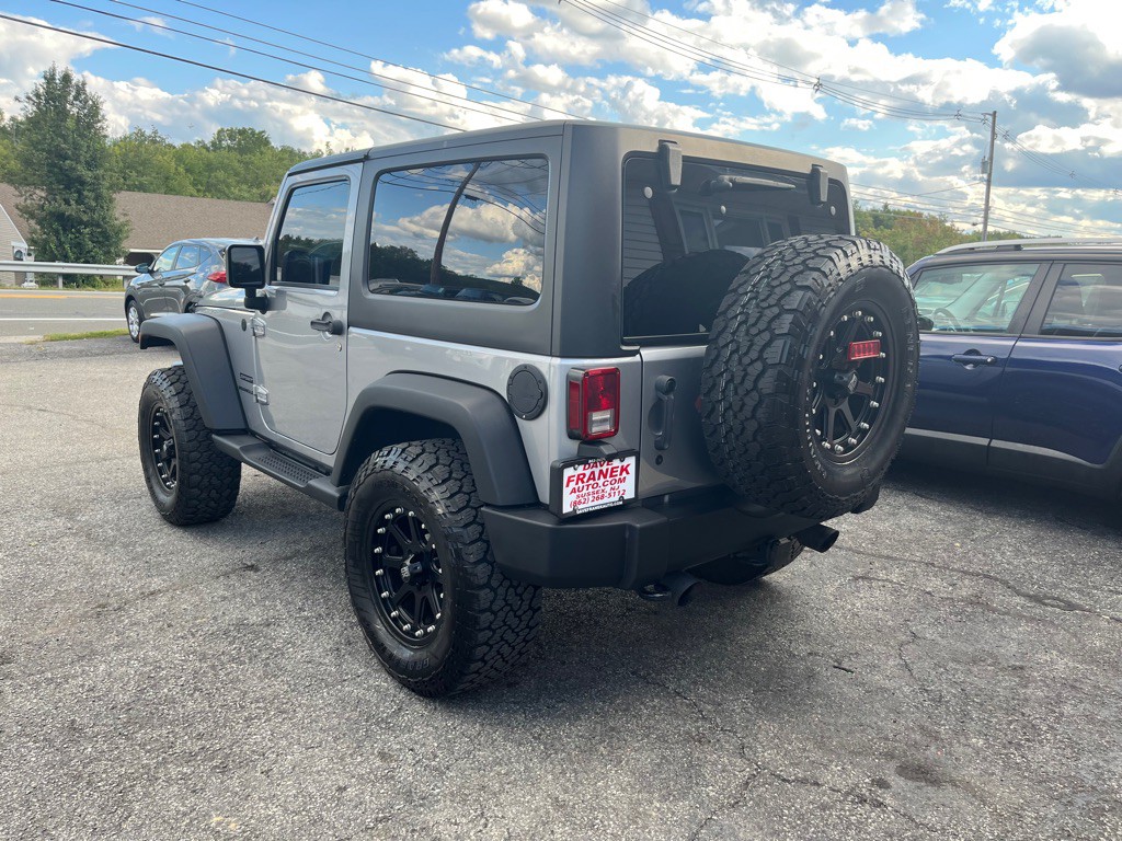 2014 Jeep Wrangler Image 5