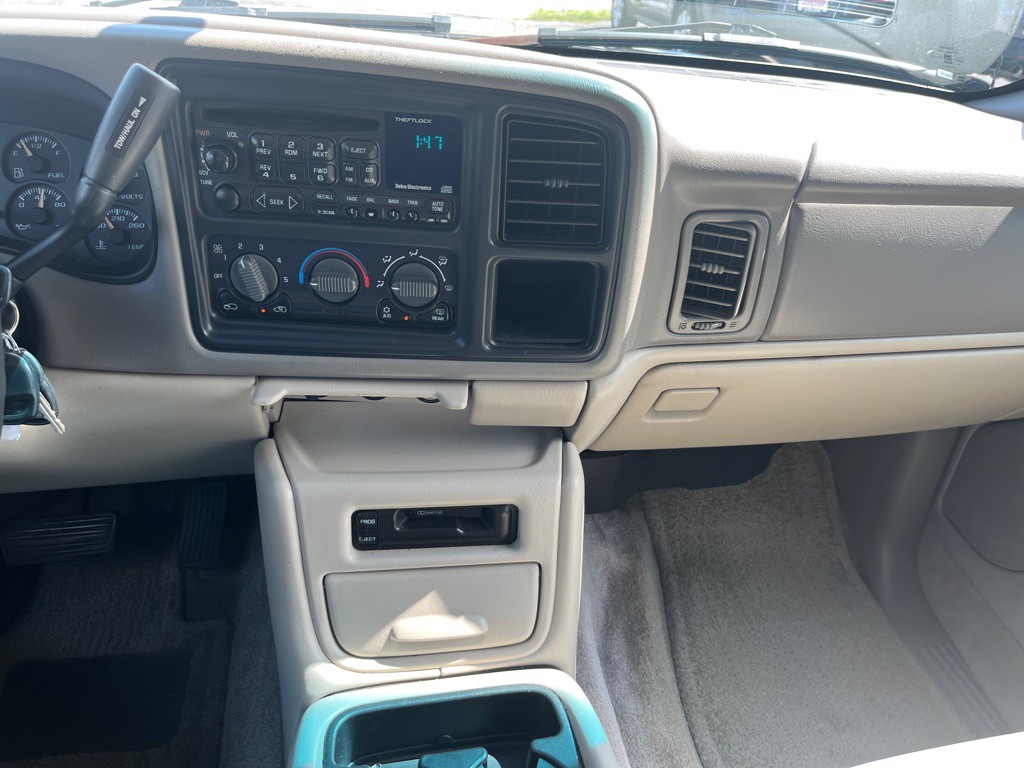 2001 GMC Yukon Image 15