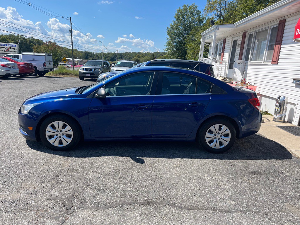 2012 Chevrolet Cruze Image 4