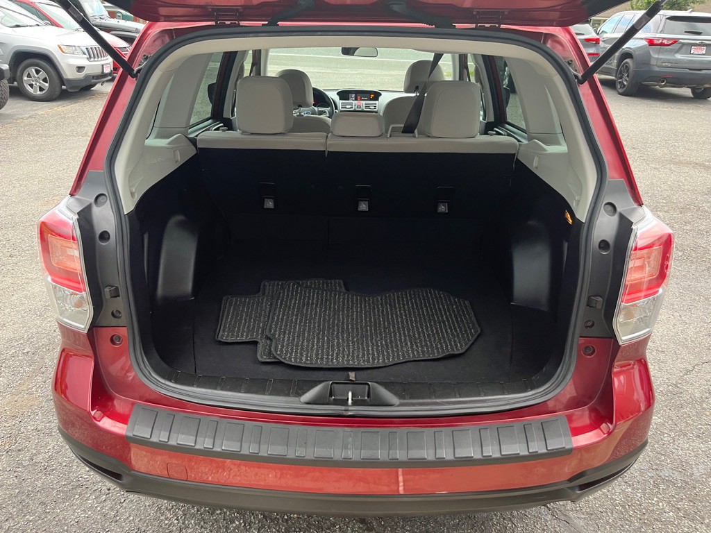 2018 Subaru Forester Image 7