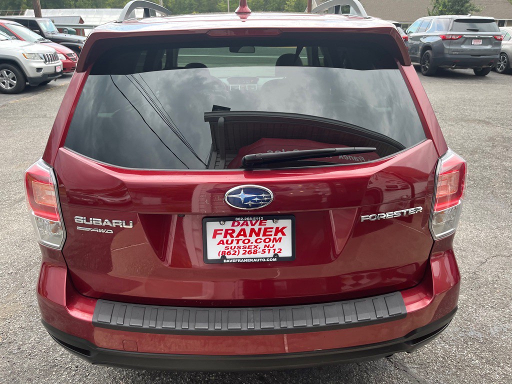 2018 Subaru Forester Image 8