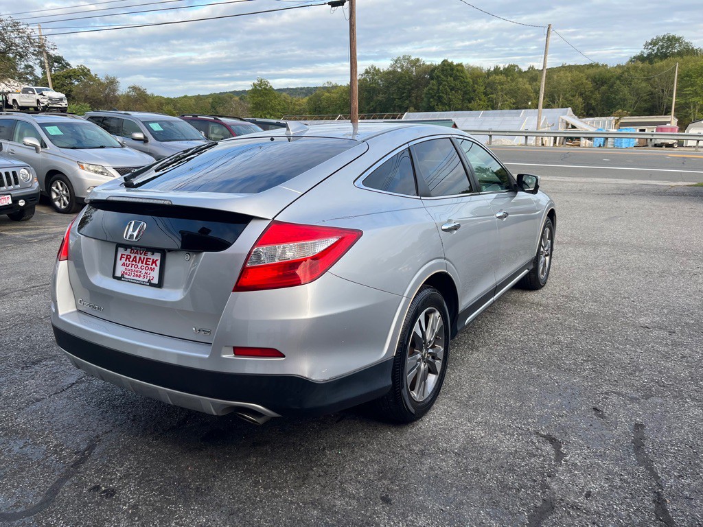 2014 Honda Crosstour Image 8