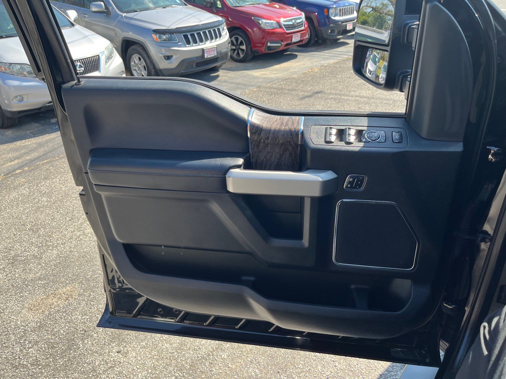 2017 Ford F-250 Image 21
