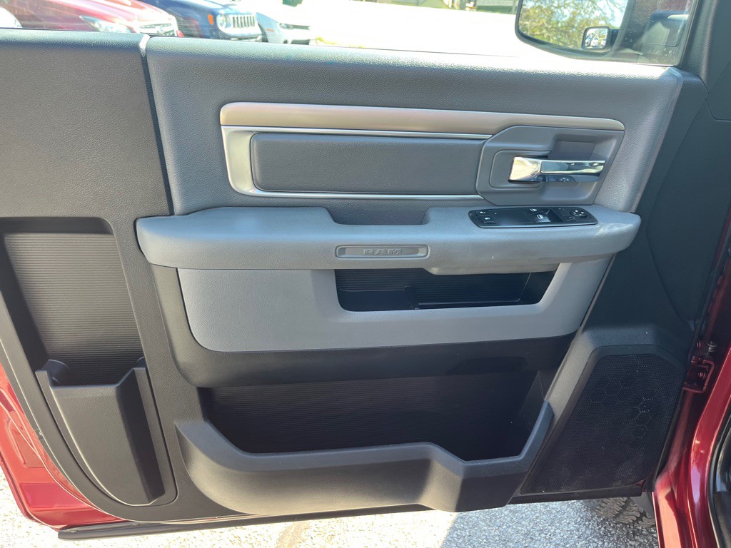 2014 RAM 2500 Image 11