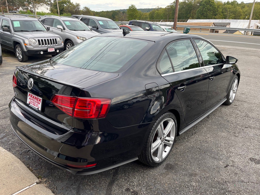 2017 Volkswagen Jetta Image 6