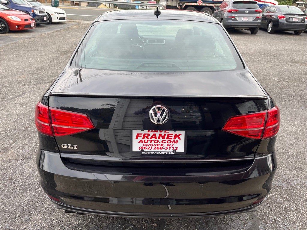 2017 Volkswagen Jetta Image 7