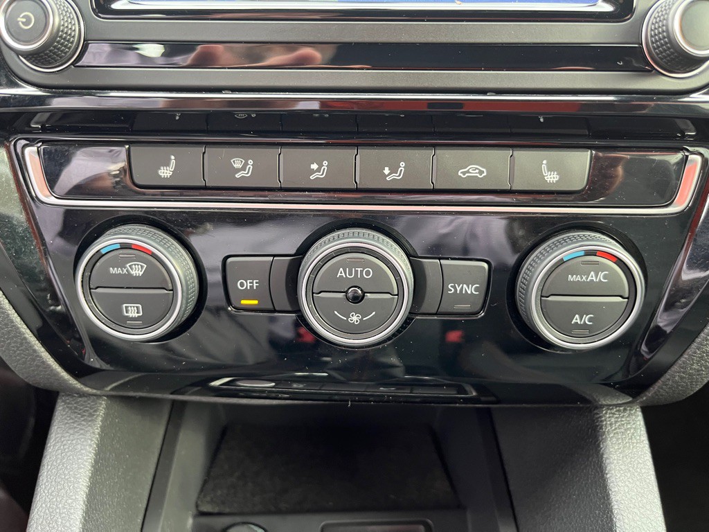 2017 Volkswagen Jetta Image 13