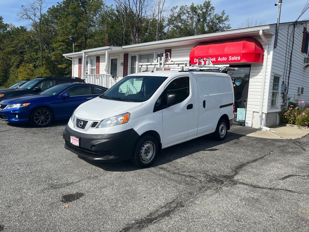 2015 Nissan NV200 Image 3