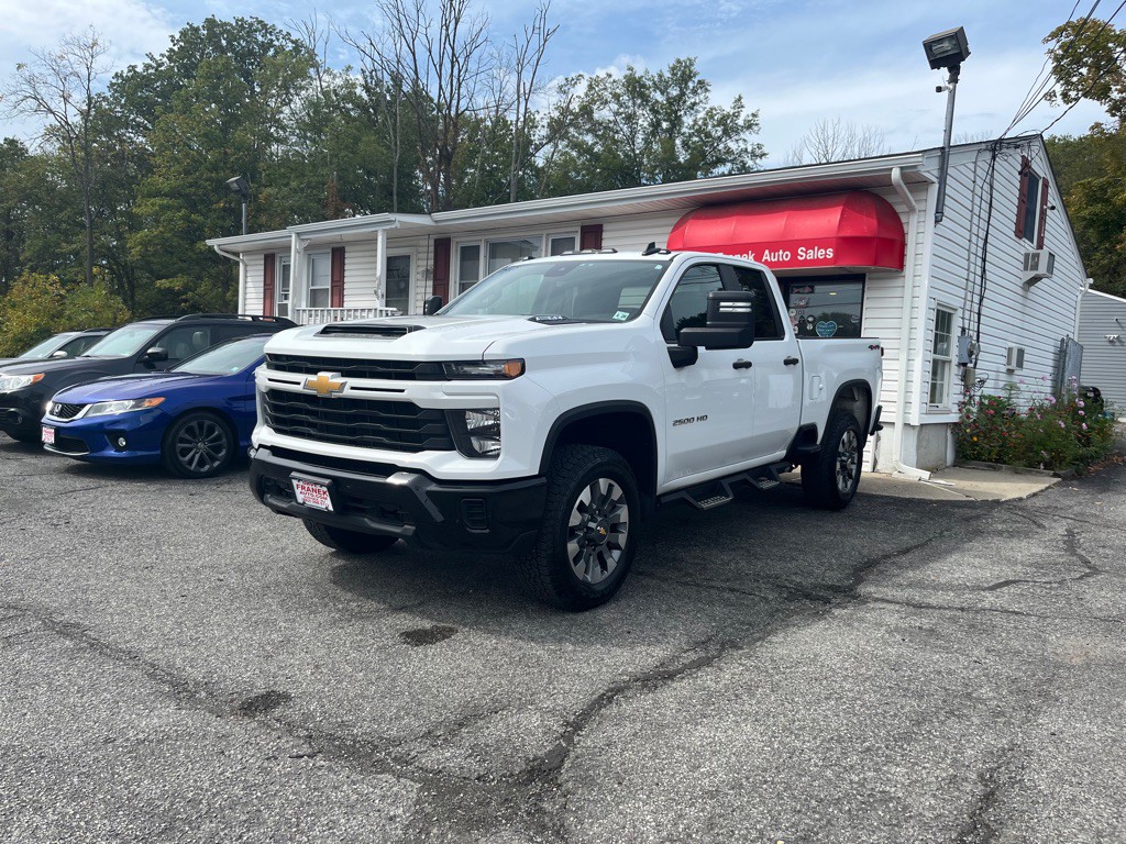 2024 Chevrolet Silverado 1500 Image 4