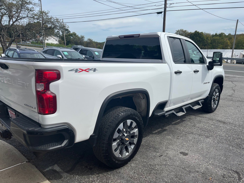 2024 Chevrolet Silverado 1500 Image 7