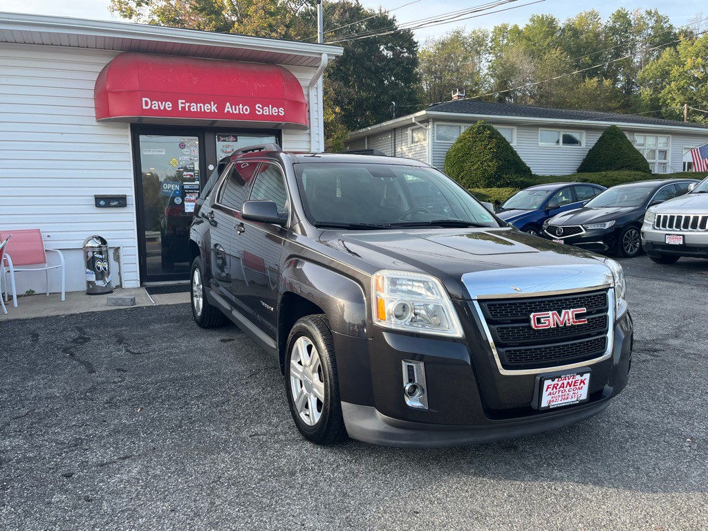 2015 GMC Terrain Image 2