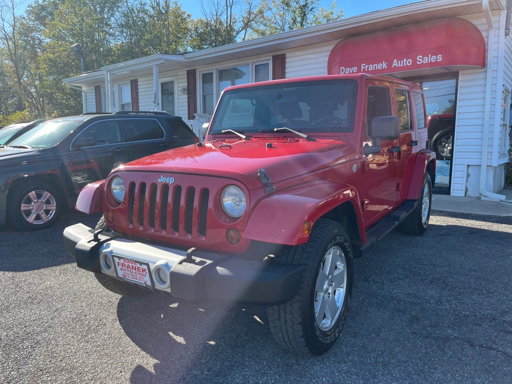 2011 Jeep Wrangler Unlimited Image 3