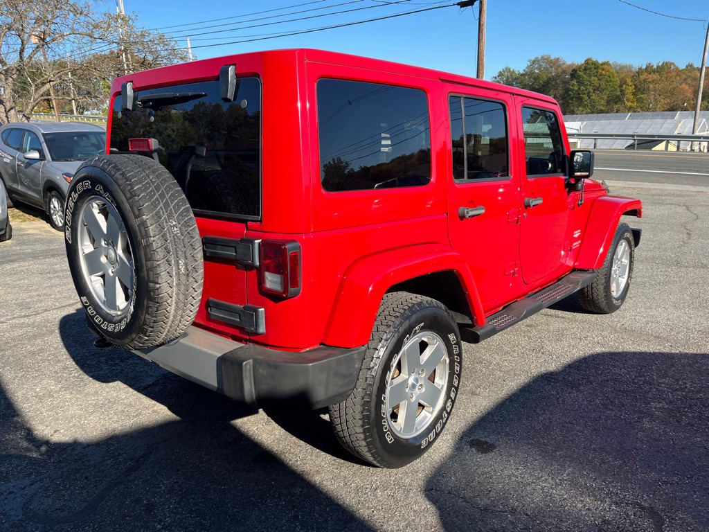 2011 Jeep Wrangler Unlimited Image 5