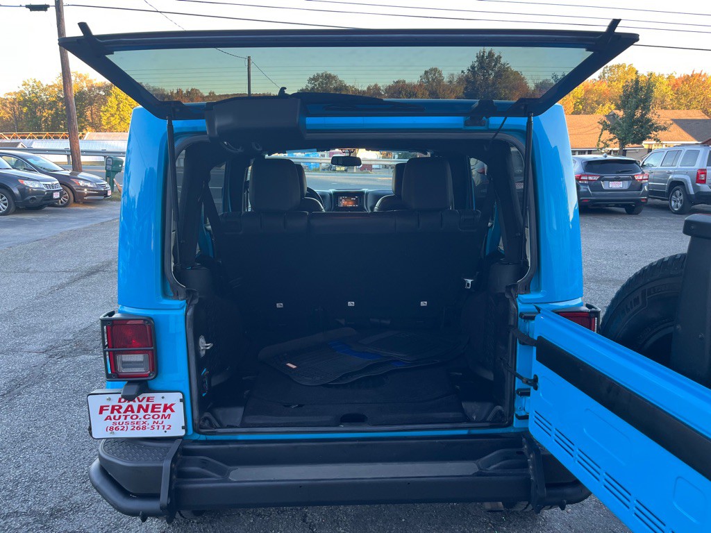 2017 Jeep Wrangler Unlimited Image 8