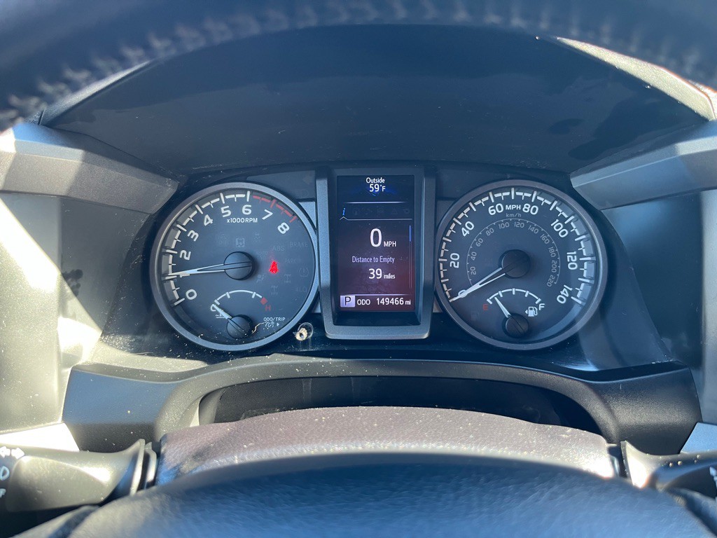 2016 Toyota Tacoma Image 15