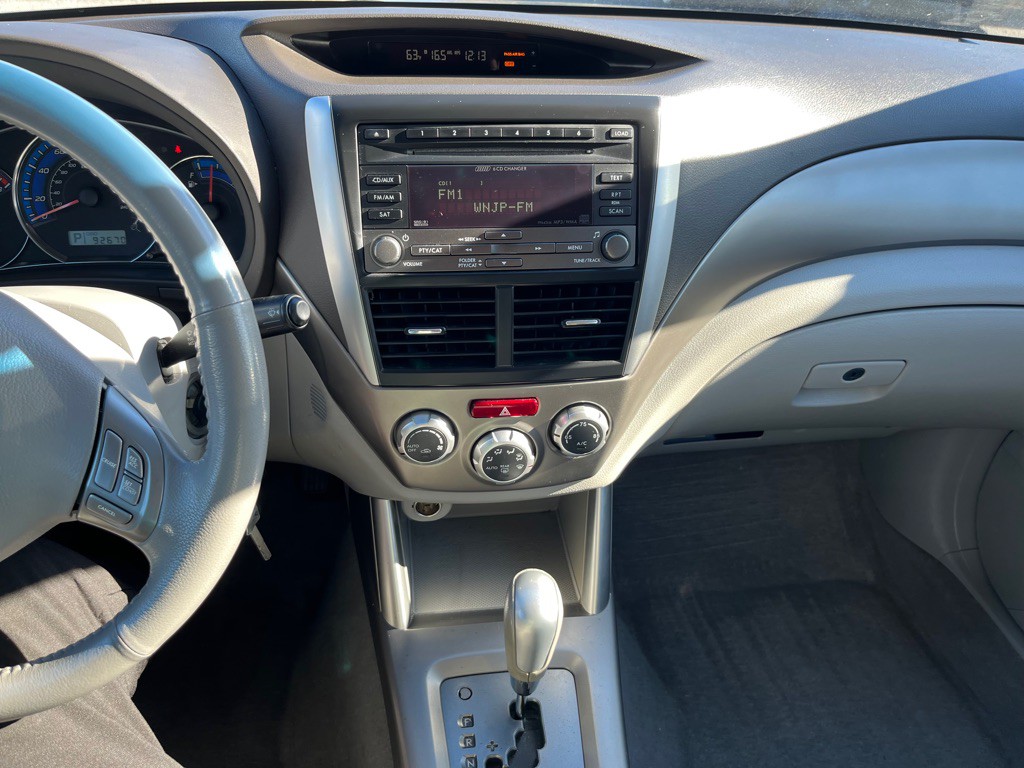 2009 Subaru Forester Image 16