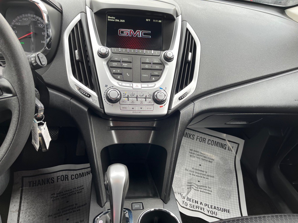 2015 GMC Terrain Image 12