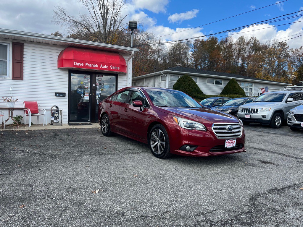 2017 Subaru Legacy Image 2