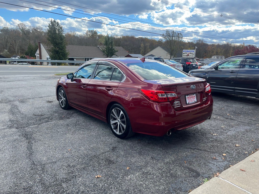 2017 Subaru Legacy Image 6