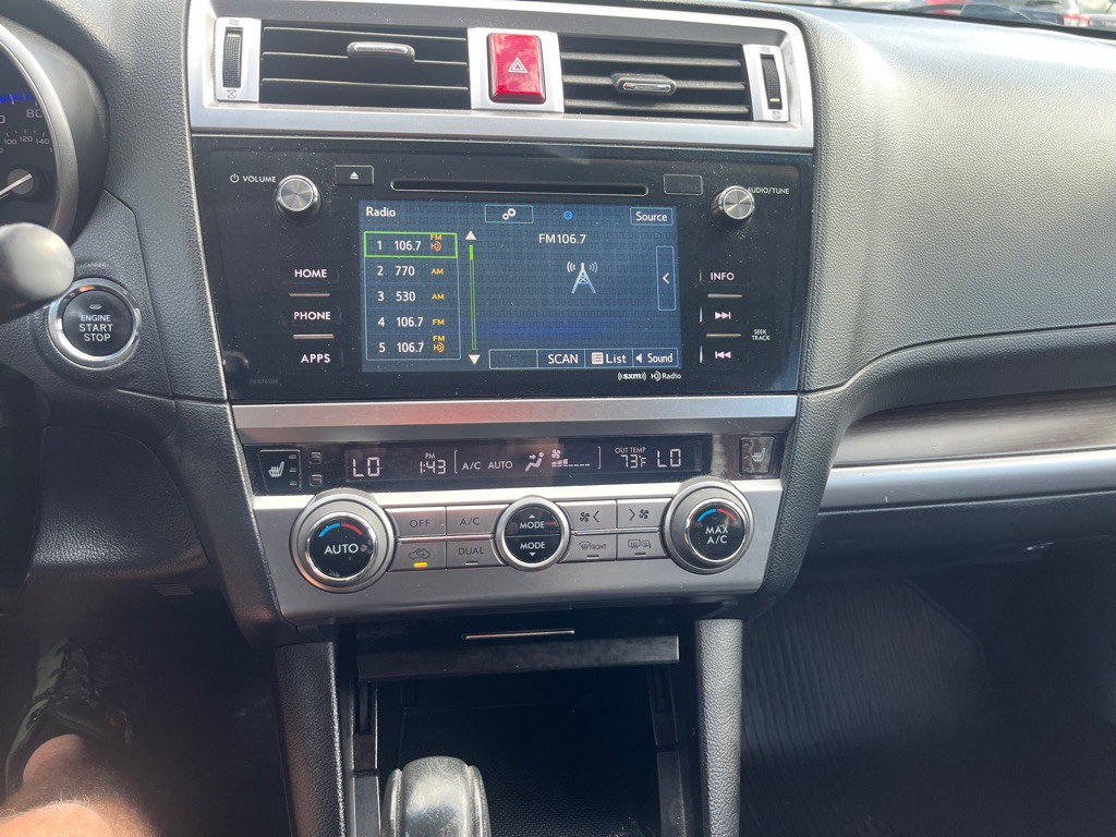 2017 Subaru Legacy Image 12