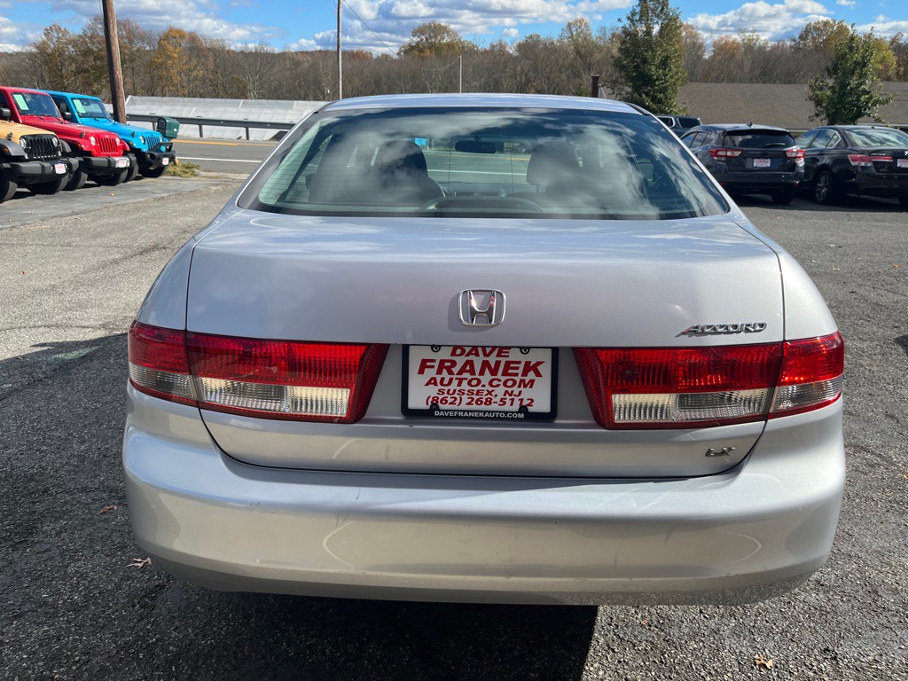 2004 Honda Accord Image 7