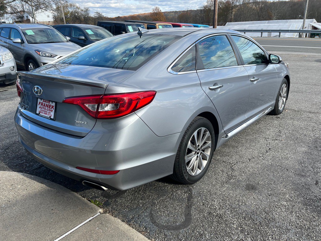 2015 Hyundai Sonata Image 6