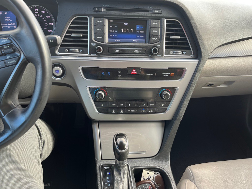 2015 Hyundai Sonata Image 14