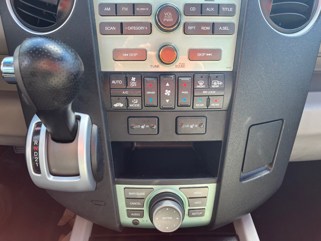 2011 Honda Pilot Image 17