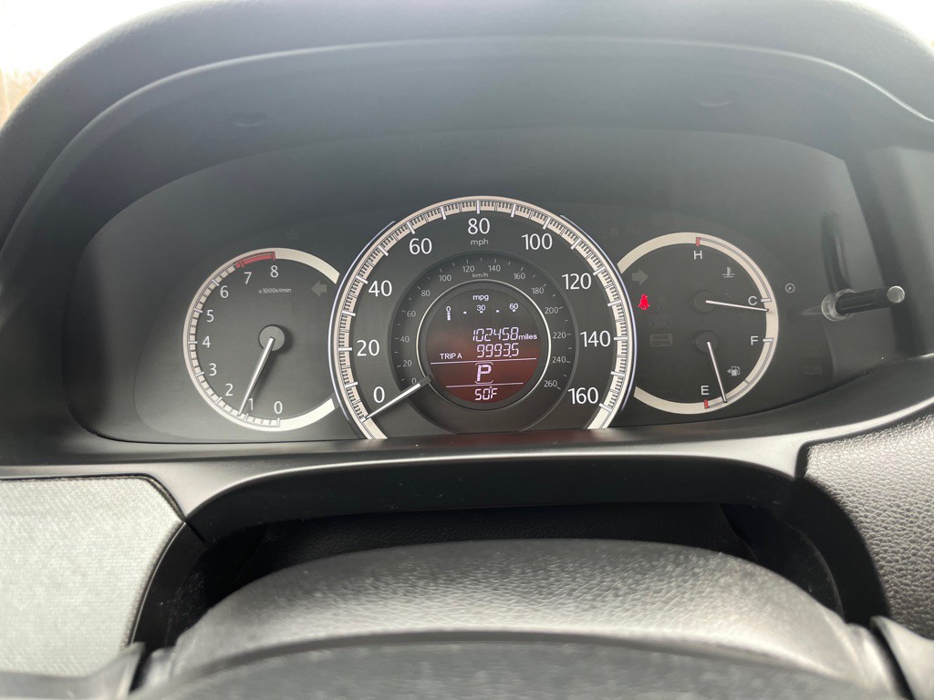 2015 Honda Accord Image 11