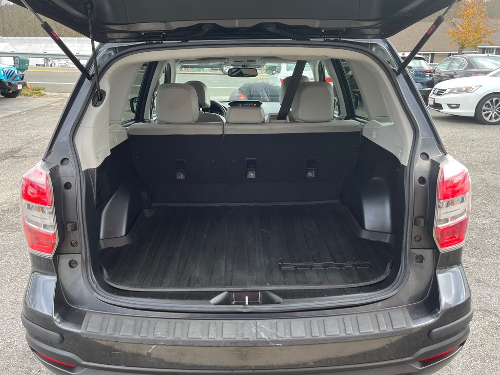 2015 Subaru Forester Image 6