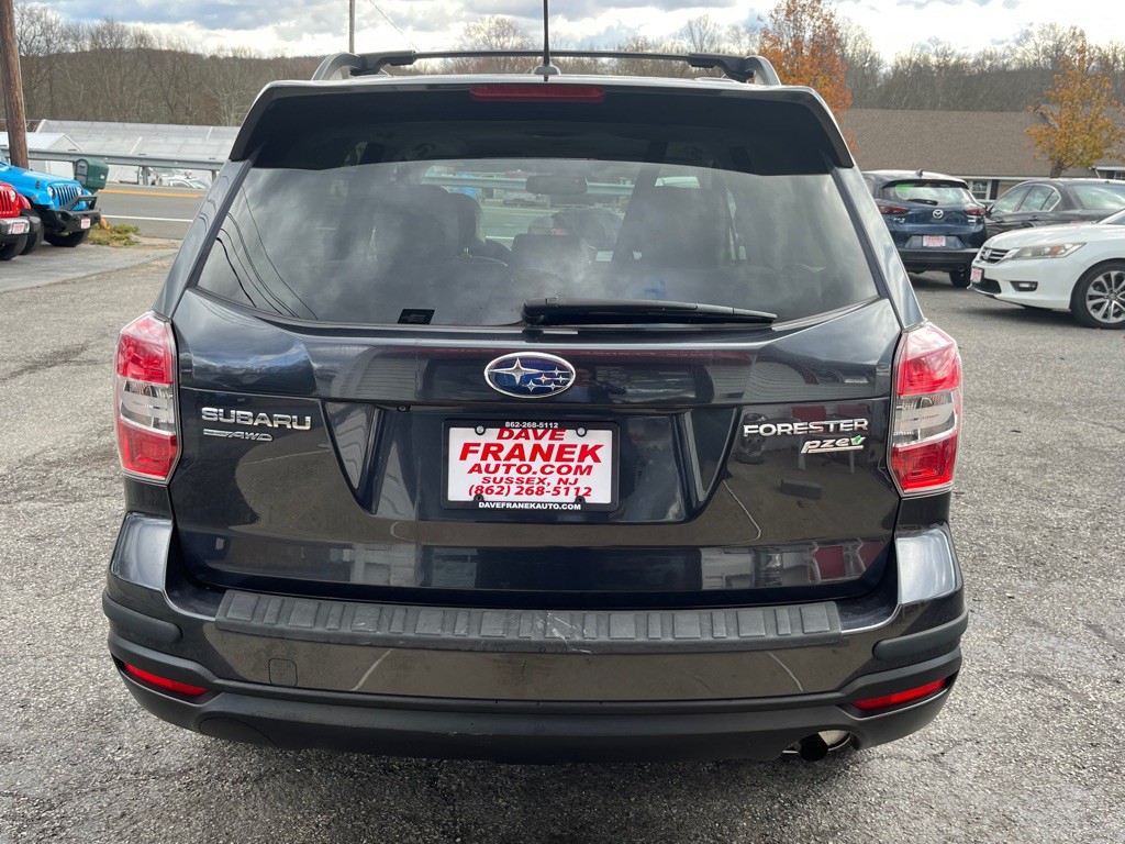 2015 Subaru Forester Image 7