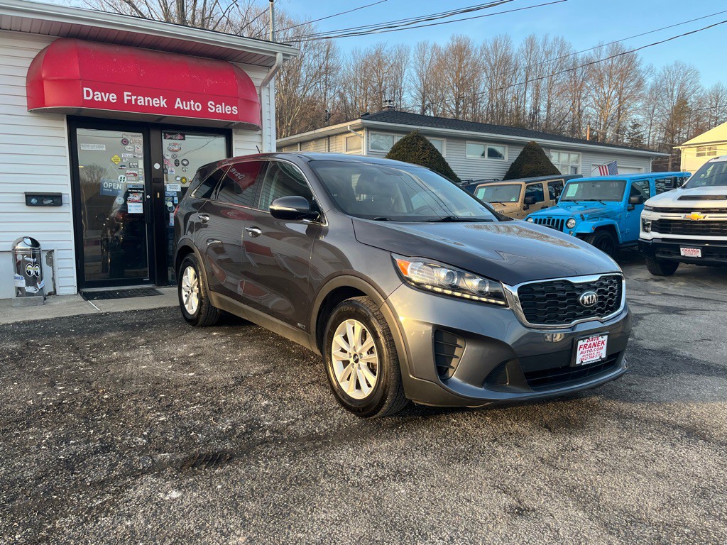 2019 Kia Sorento Image 2